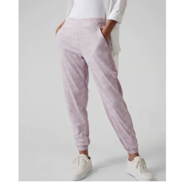 NWT Athleta Brooklyn Lined Camo Jogger in Shasta Purple size 2 - Picture 1 of 8